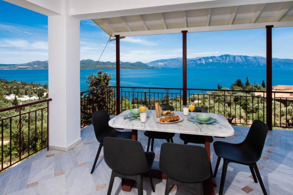 2Br House In Nikiana With Stunning Sea View Apartment Ngoại thất bức ảnh